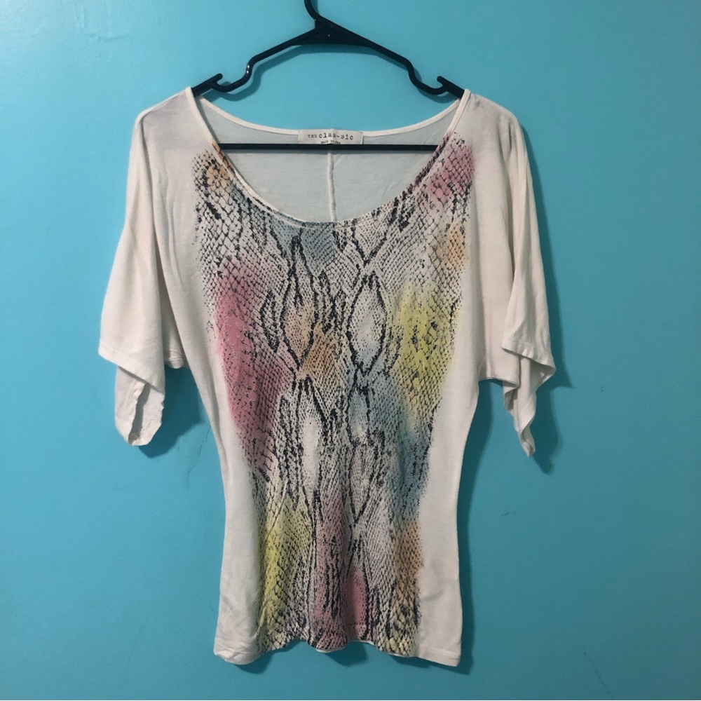 3/20$ The Classic - Off the Shoulder Y2K Top